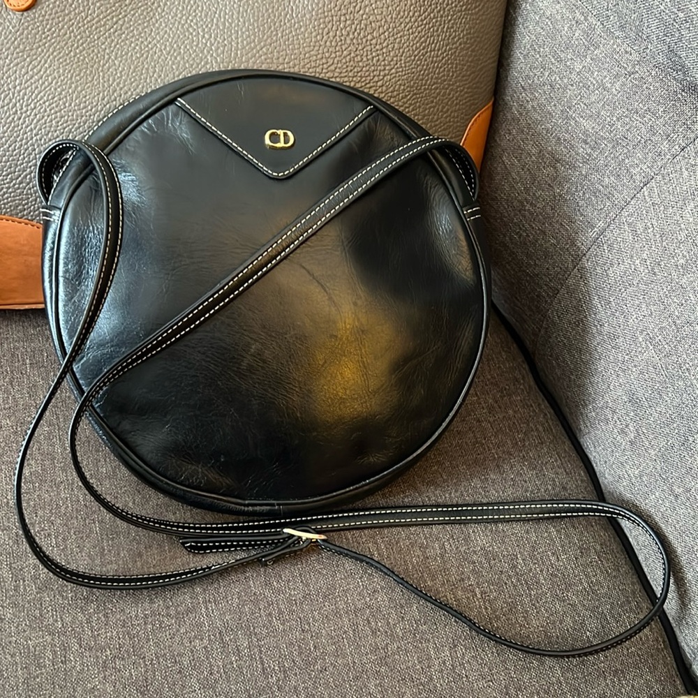 CHRISTIAN DIOR RARE VTG ROUND Leather Crossbody Black Leather - Picture 16 of 16